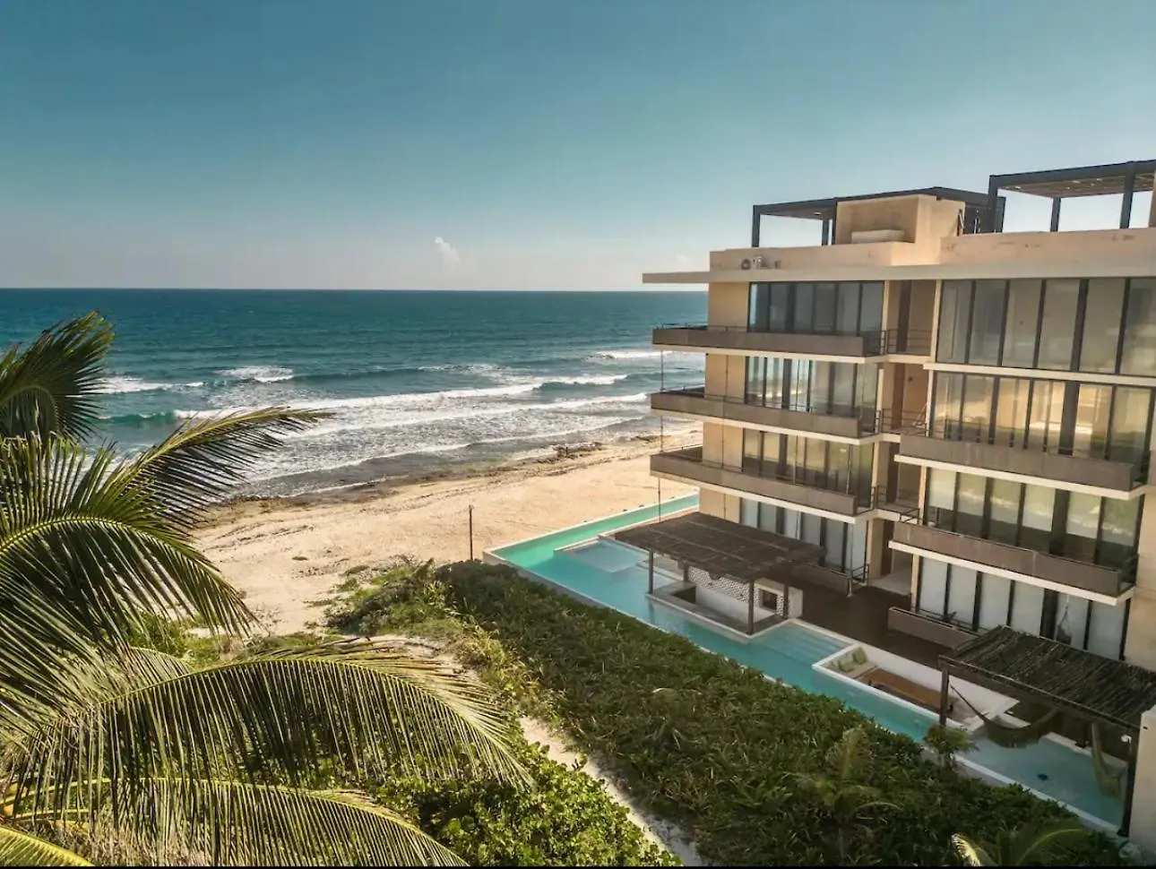 Luxury And Mordern Beachfront Condo By Bt Homes Tancah Mexiko
