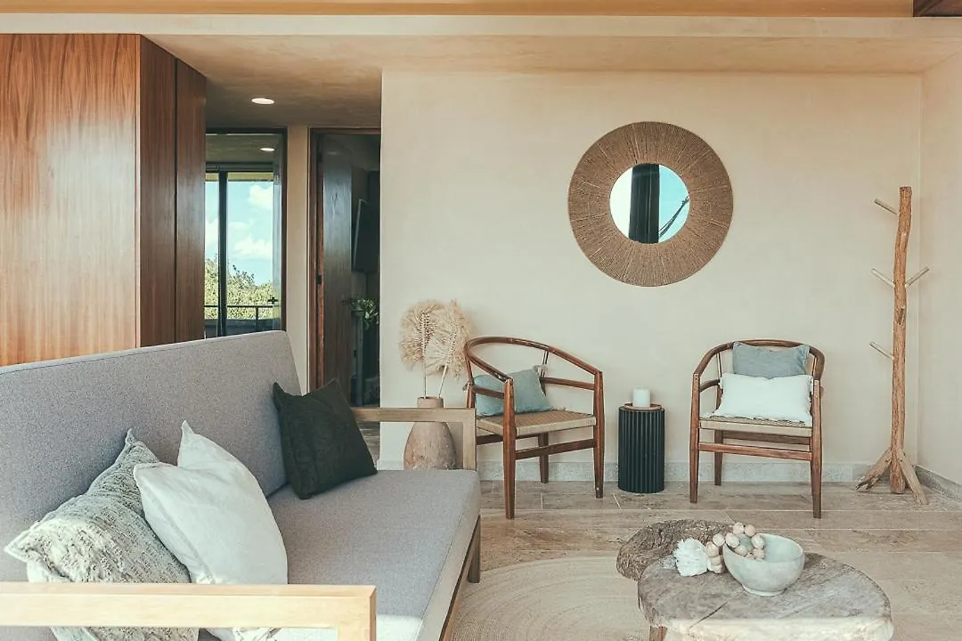 Luxury And Mordern Beachfront Condo By Bt Homes Tancah Mexiko